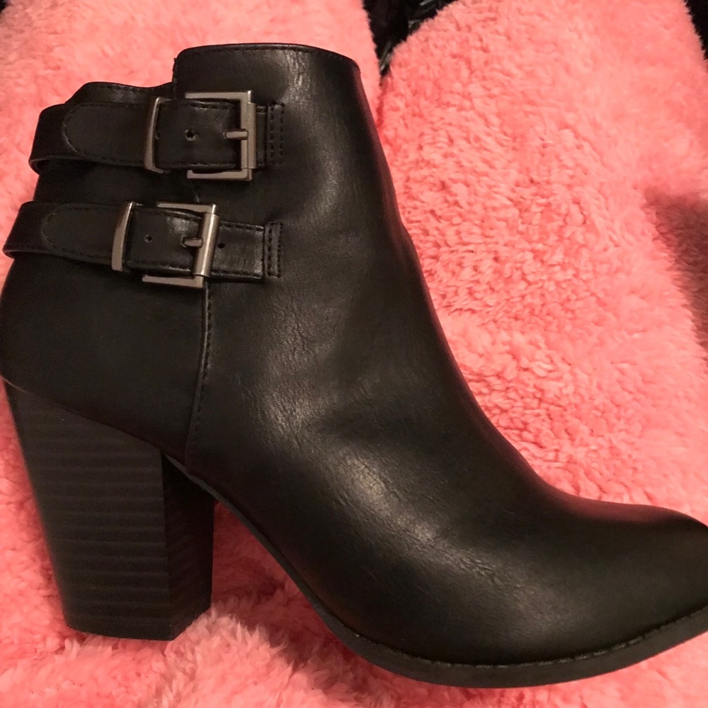 Black Booties size 8